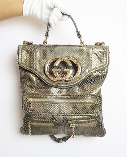 Britt Messenger Bag, front view